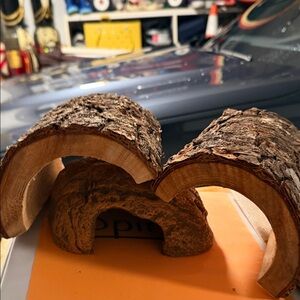 Natural Bark Wood Hideaway - Rustic Small Animal Cave